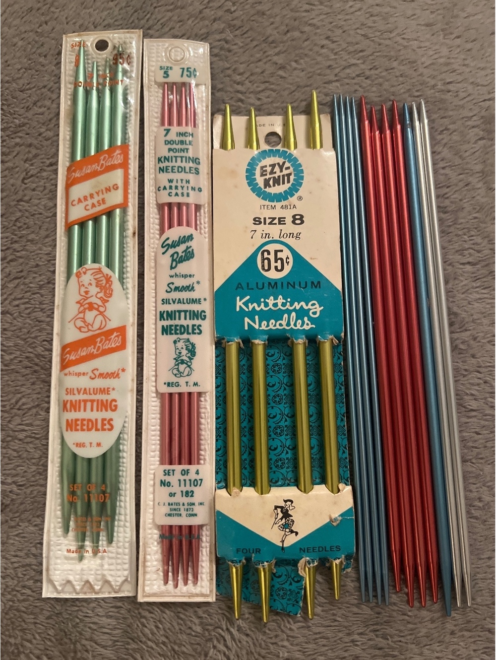 Vintage Susan Bates Silvalume Knitting Needles Set with Carrying Cases